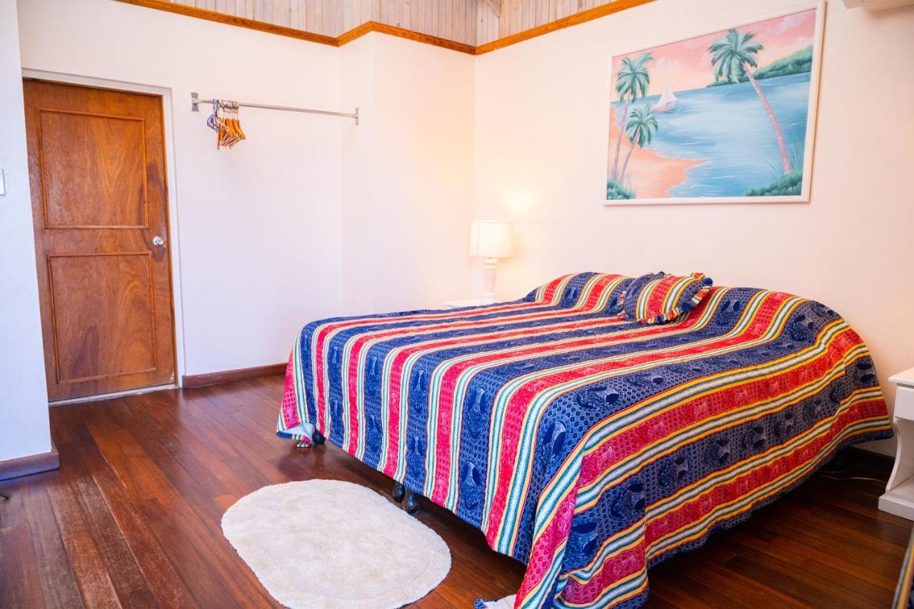 Shields Negril Villas Εξωτερικό φωτογραφία