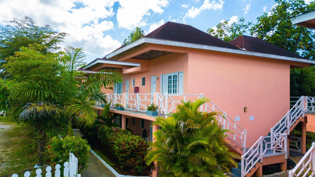 Shields Negril Villas Εξωτερικό φωτογραφία