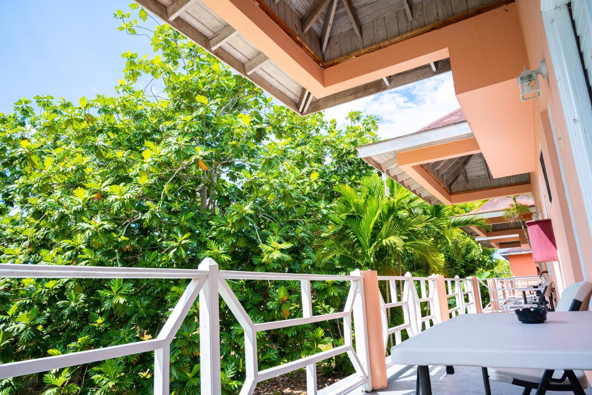 Shields Negril Villas Δωμάτιο φωτογραφία